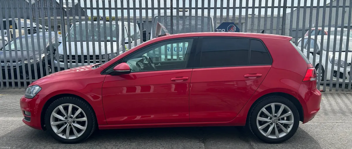 2016 Volkswagen Golf High Line - Image 5