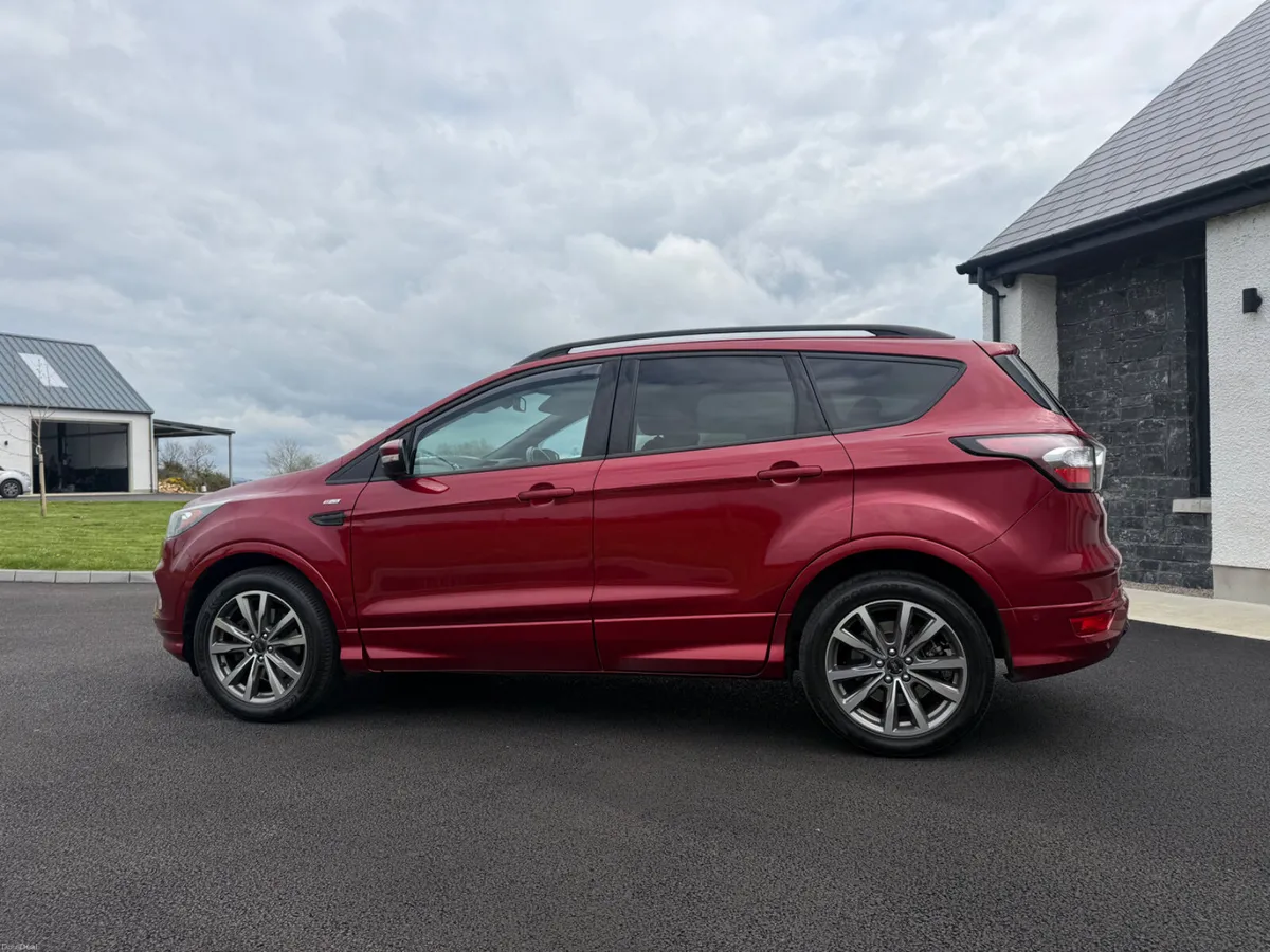 171 Ford Kuga ST Line - Image 4