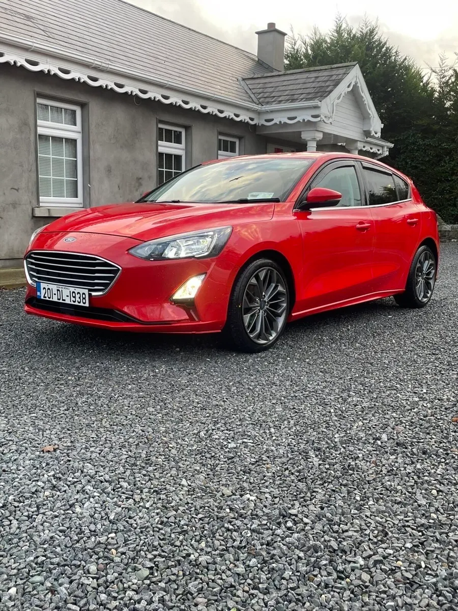 201 Ford focus - Image 2