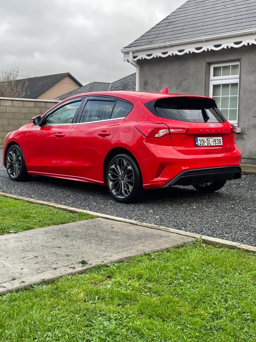 201 Ford focus - Image 3