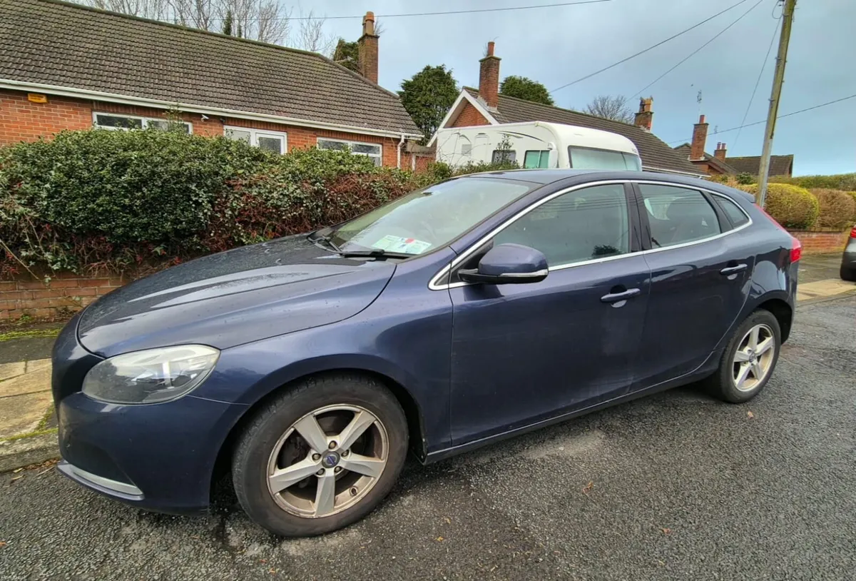 Volvo V40 2013 - Image 3