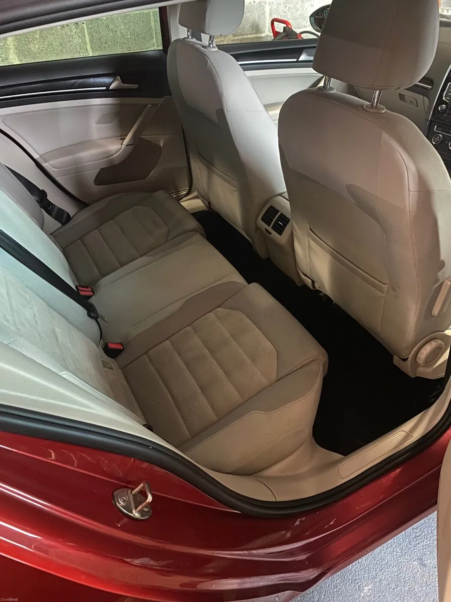 Volkswagen Golf 2015 - Image 2