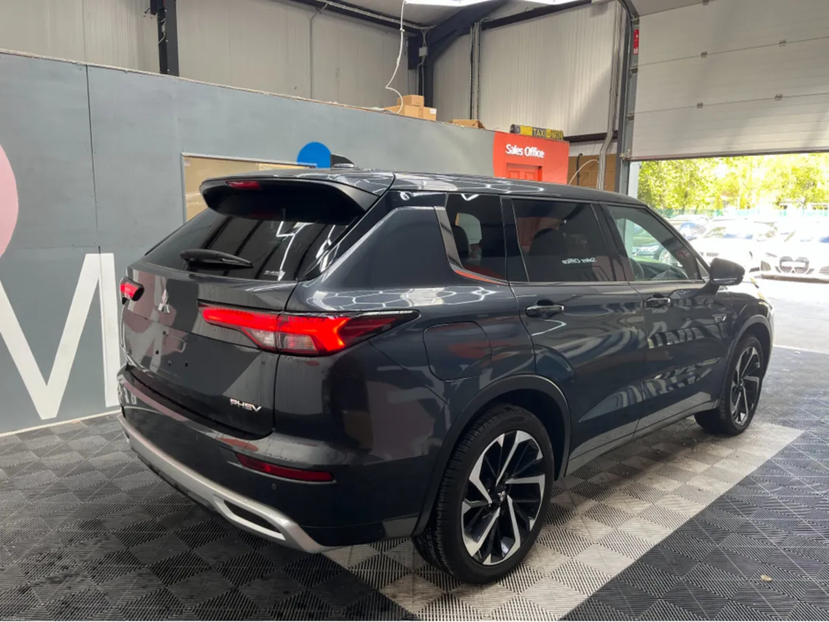 Mitsubishi Outlander €45950 2024 MITSUBISHI OUTLAN - Image 2