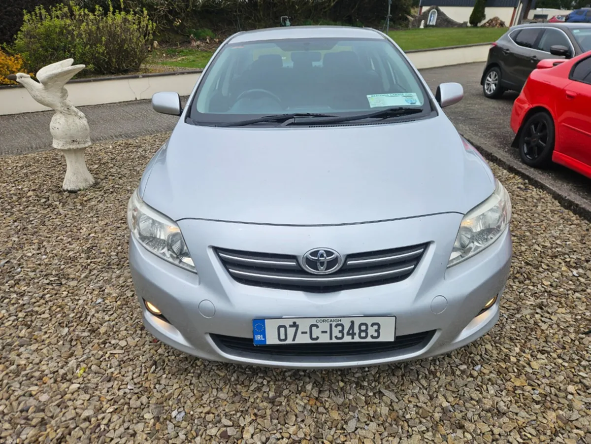 Toyota Corolla 1.4 LUNA CBU NG - Image 3