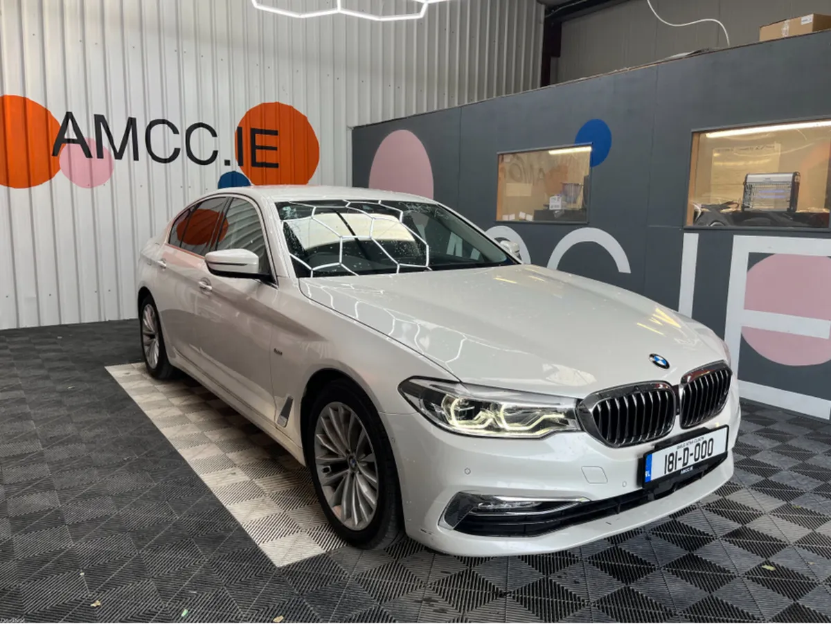 BMW 5-Series 2018 BMW 523D LUXURY 2.0 AUTOMATIC / - Image 1