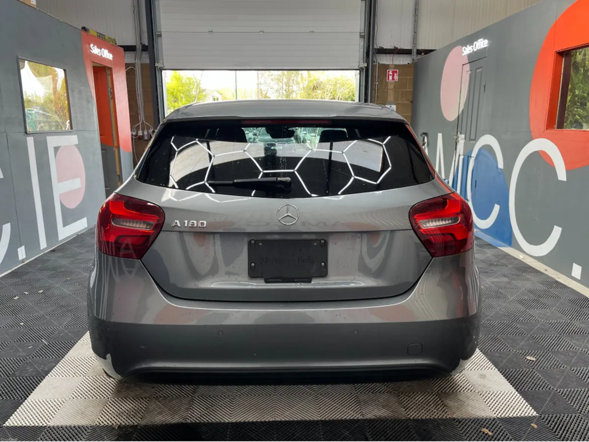 Mercedes-Benz A-Class 2016 MERCEDES-BENZ A180 1.6 - Image 3