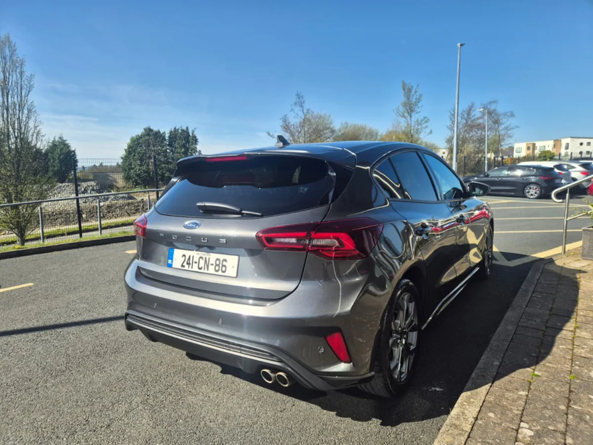 Ford Focus ST-LINE 1.5L ECOBLUE 115PS AUTO - Image 5