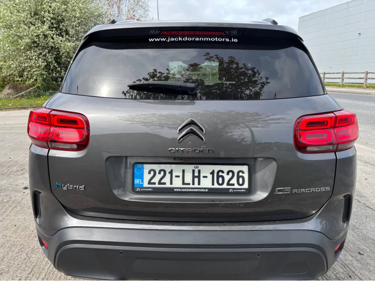 Citroen C5 Aircross FLAIR PHEV FWD MY2 MY22 4DR AU - Image 4