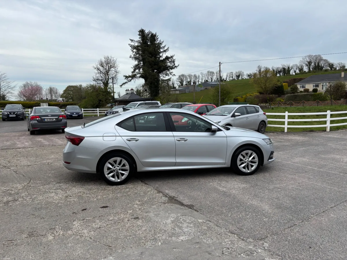 Skoda Octavia 2021 - Image 3