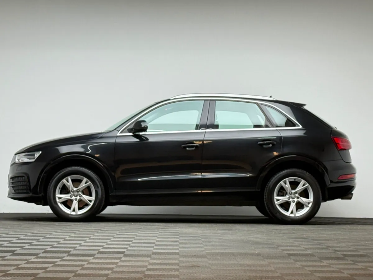 Audi Q3 SPORT 1.4 TFSI 150HP AUTO - Image 4