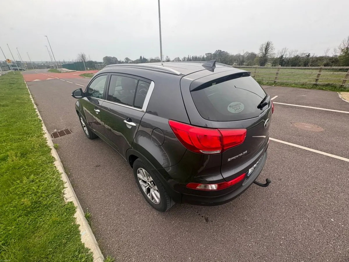 Kia Sportage Platinum SE 4DR - Image 4