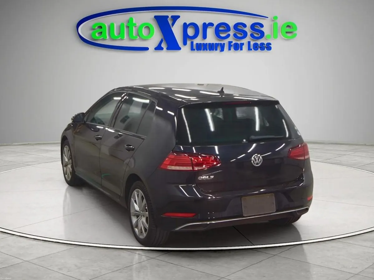 Volkswagen Golf 1.2 TSI COMFORTLINE, Reversing cam - Image 3