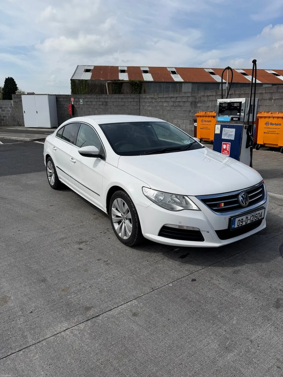 Volkswagen Passat CC 2.0TDI 140 - Image 1