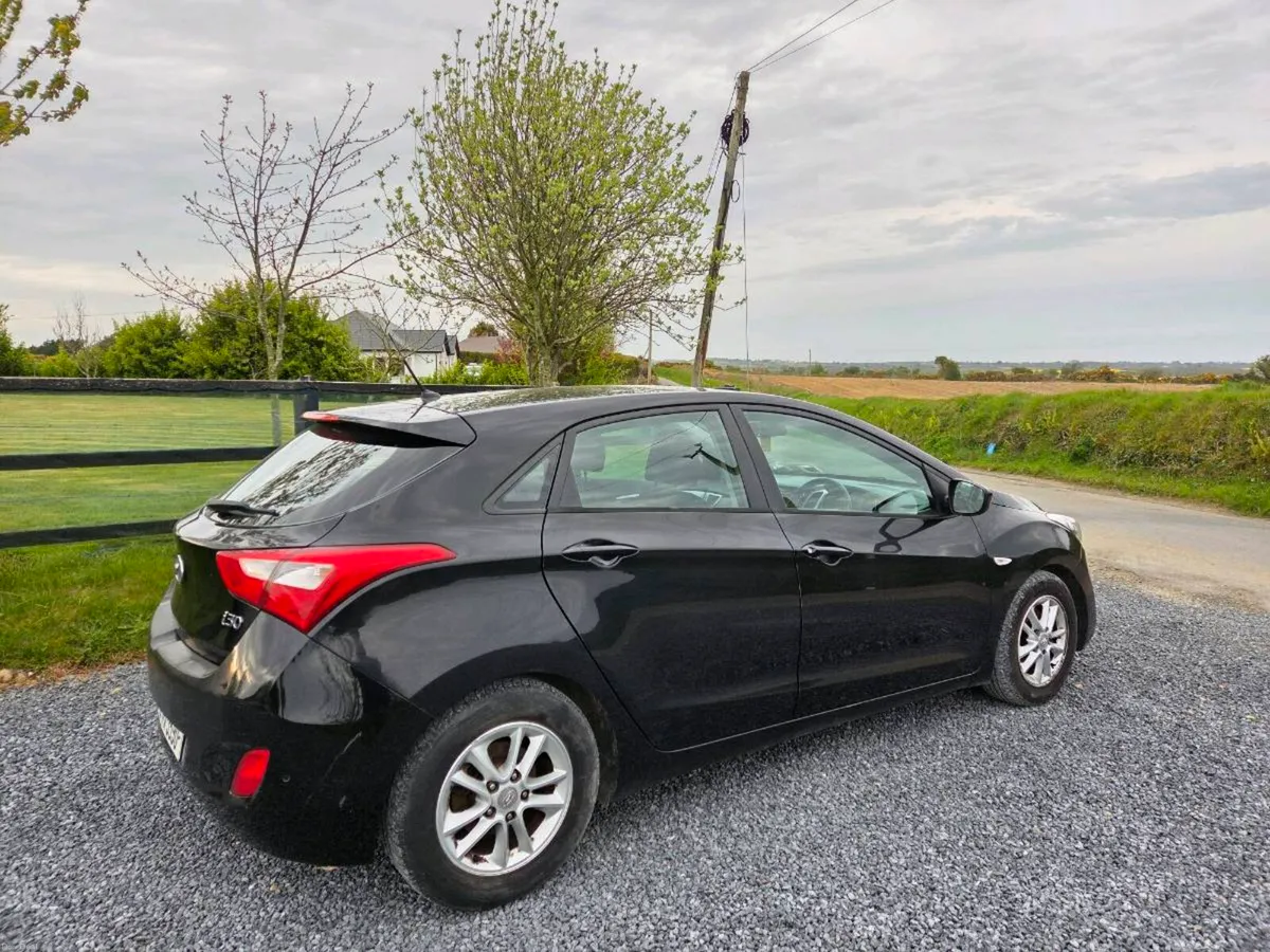 2012 Hyundai i30 Diesel 5 Door - Image 3