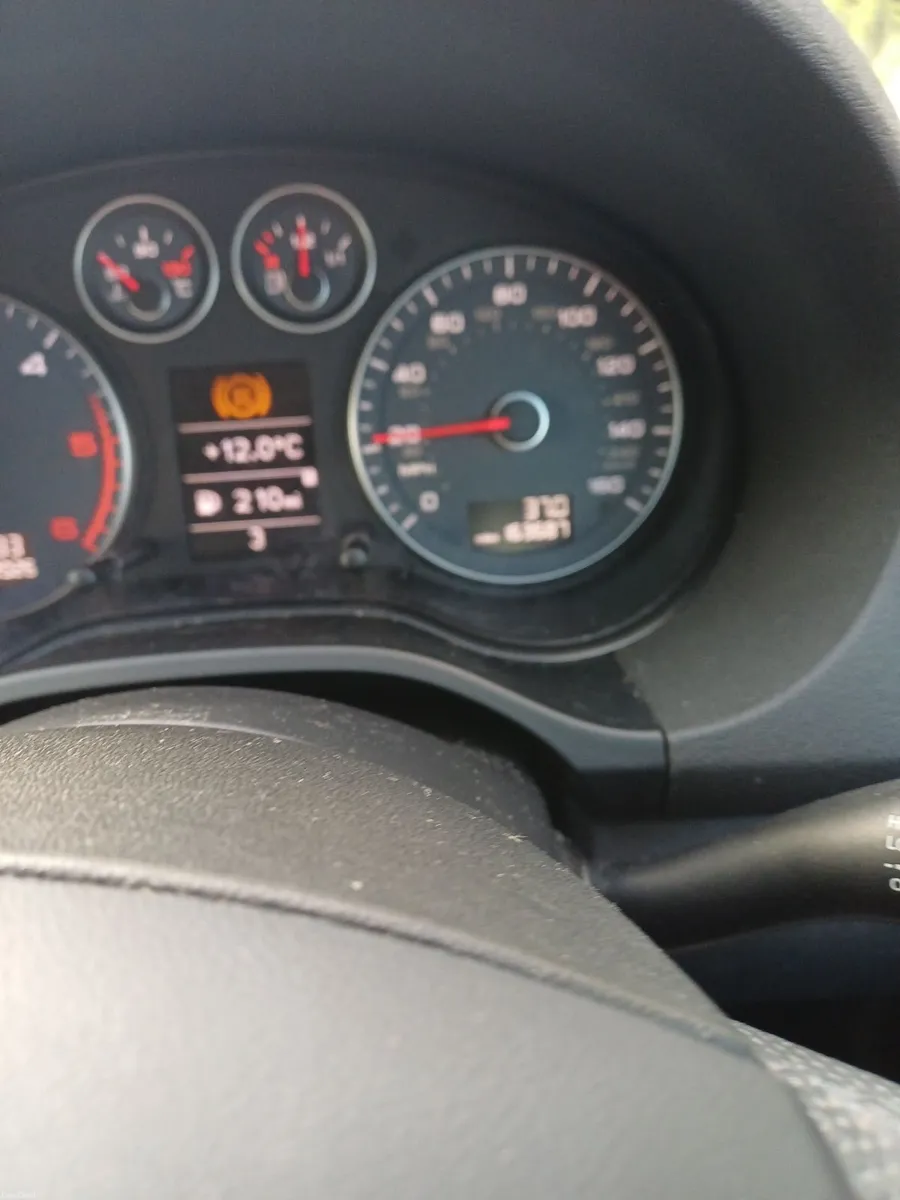 Audi A3 2011 - Image 2