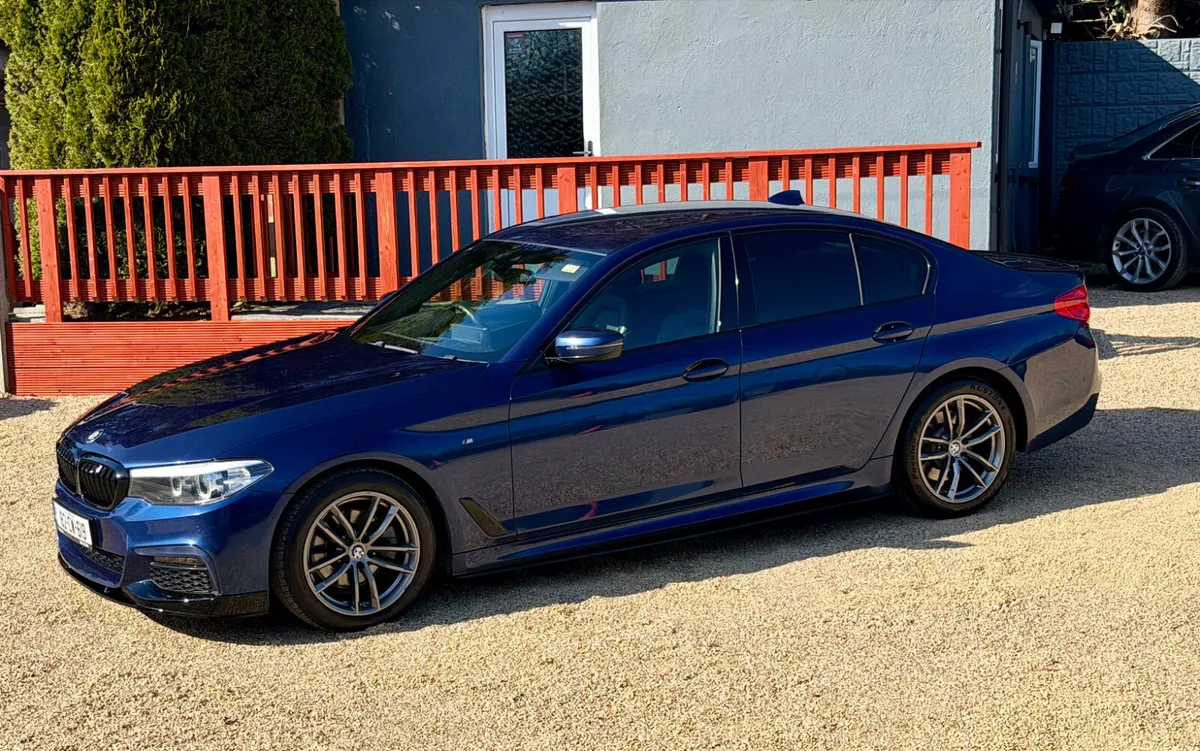 2018 BMW 5-Series 520d M-sport Auto - Image 3