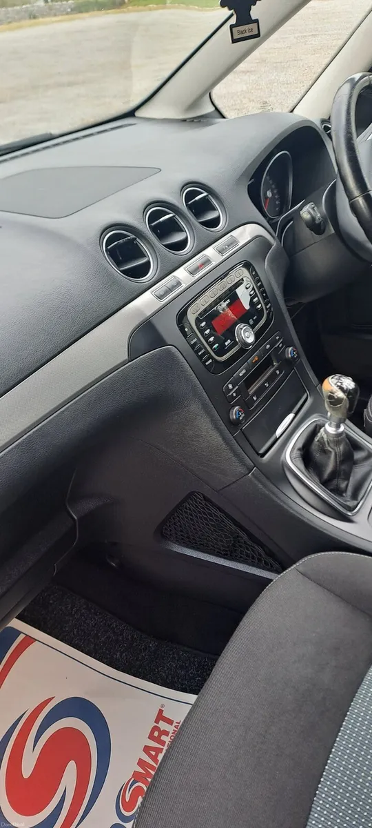 Ford Galaxy 2012 - Image 1