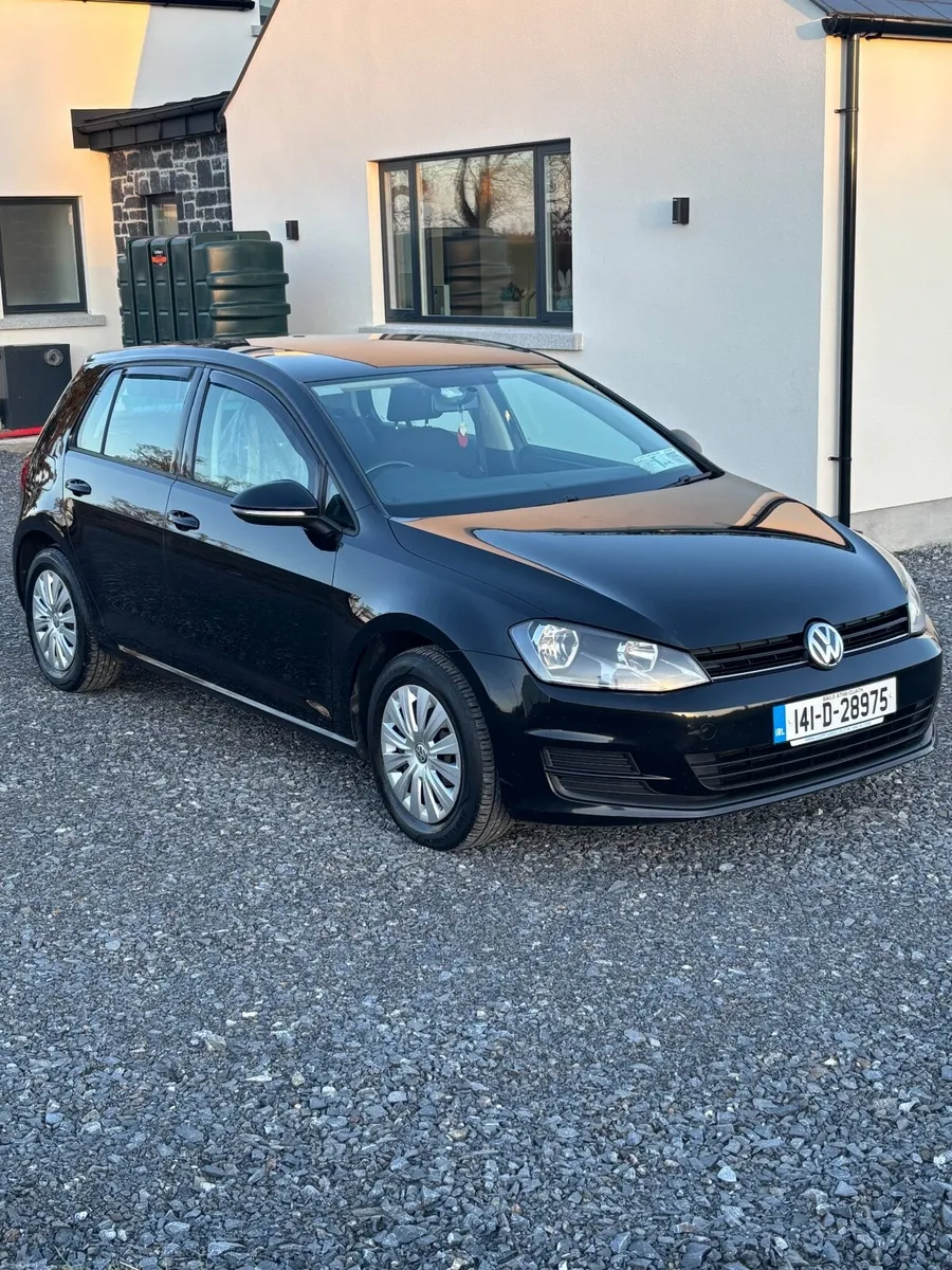 Volkswagen Golf 2014 - Image 1