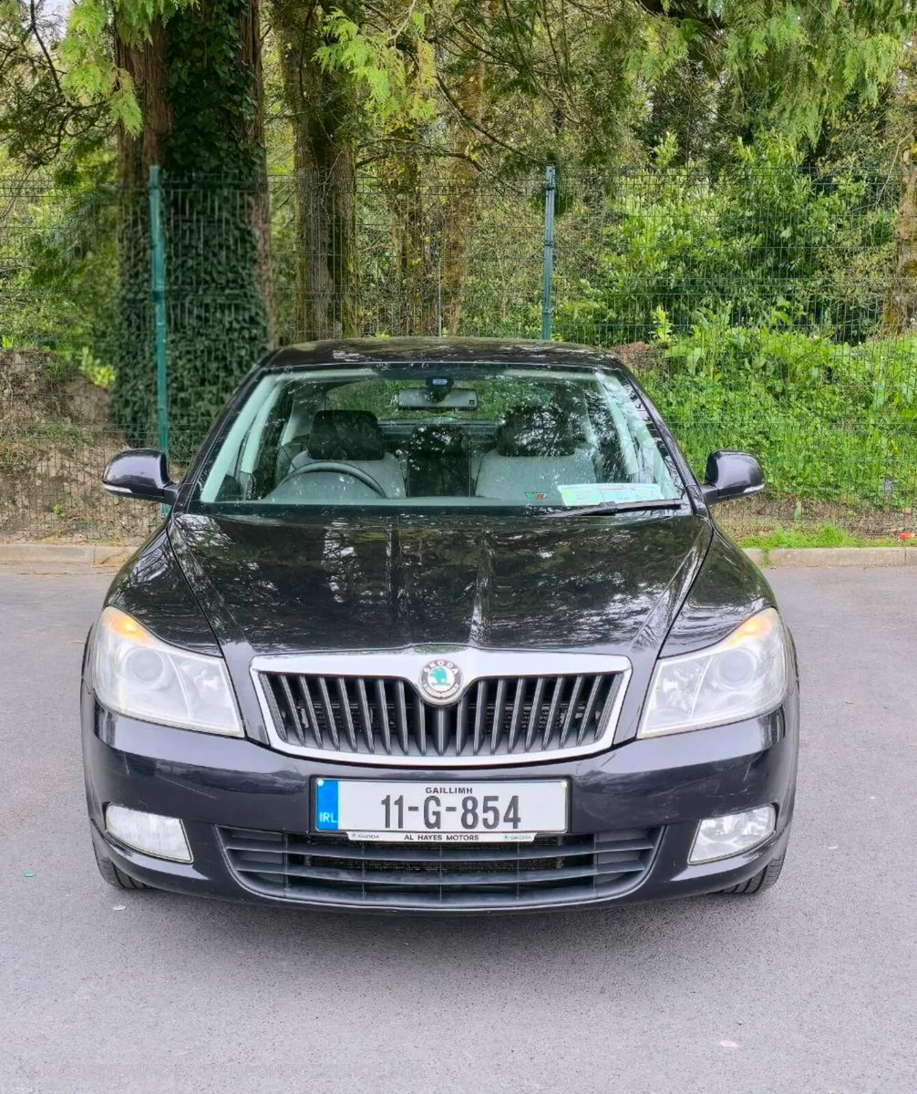 Skoda Octavia 1.6 Diesel Automatic - Image 1