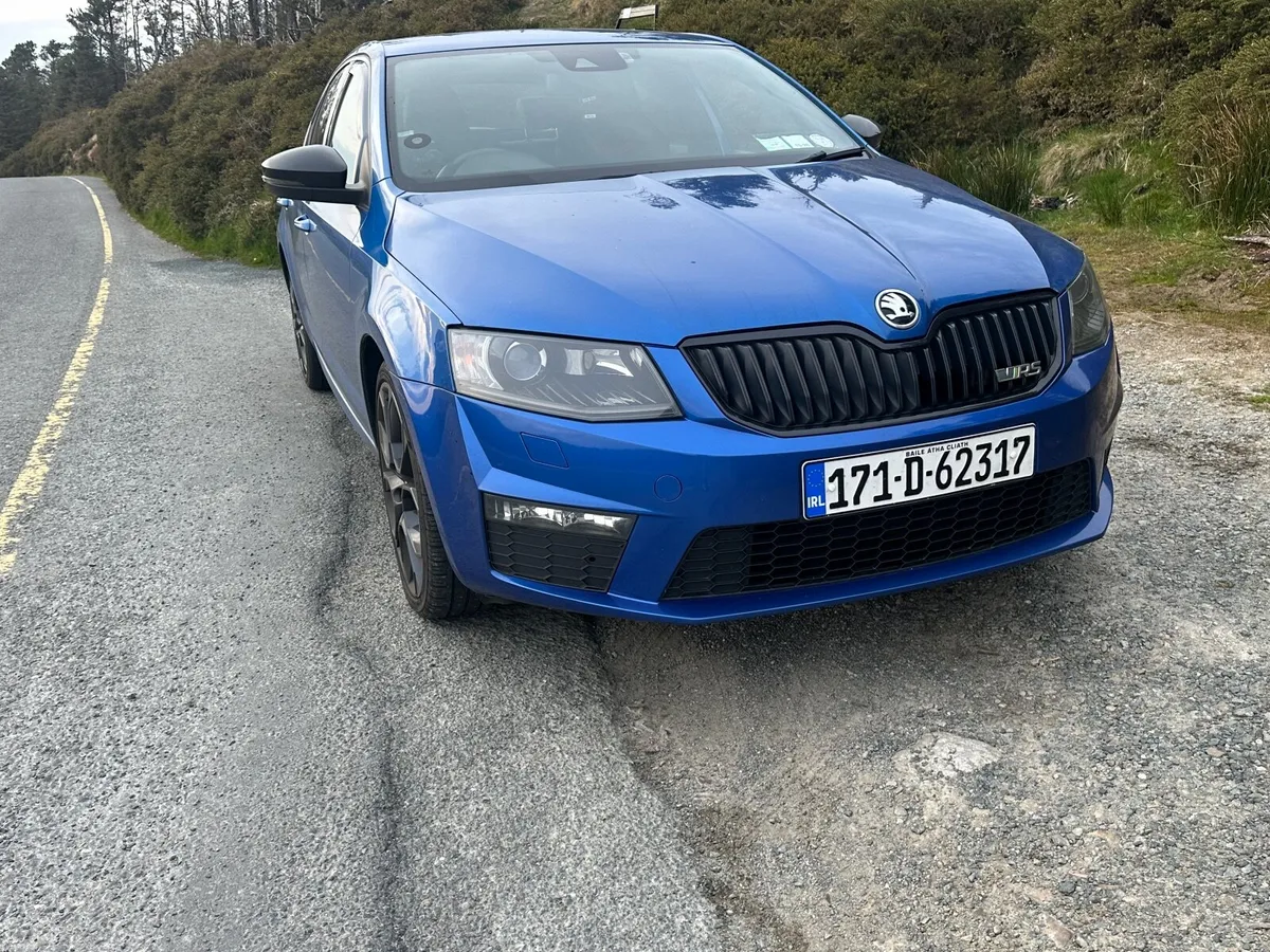2017 Skoda Octavia VRS Automatic - Image 3
