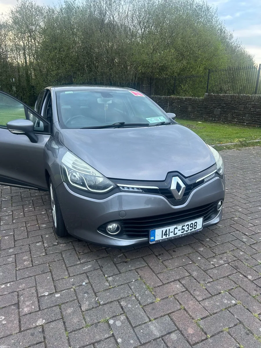 Renault Clio 2014 - Image 1