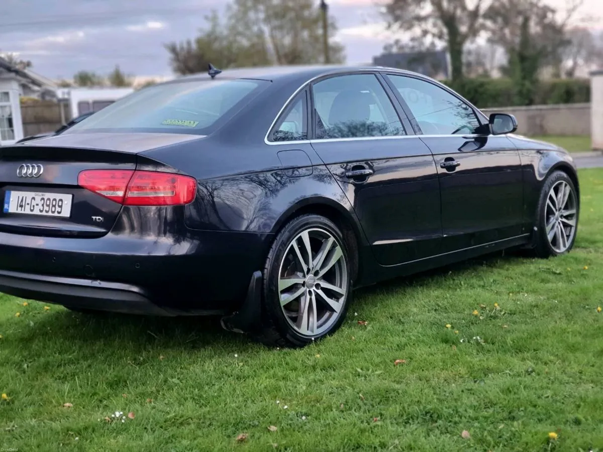 AUDI A4 SE TECHNIK UK SPEC 2014 - Image 2