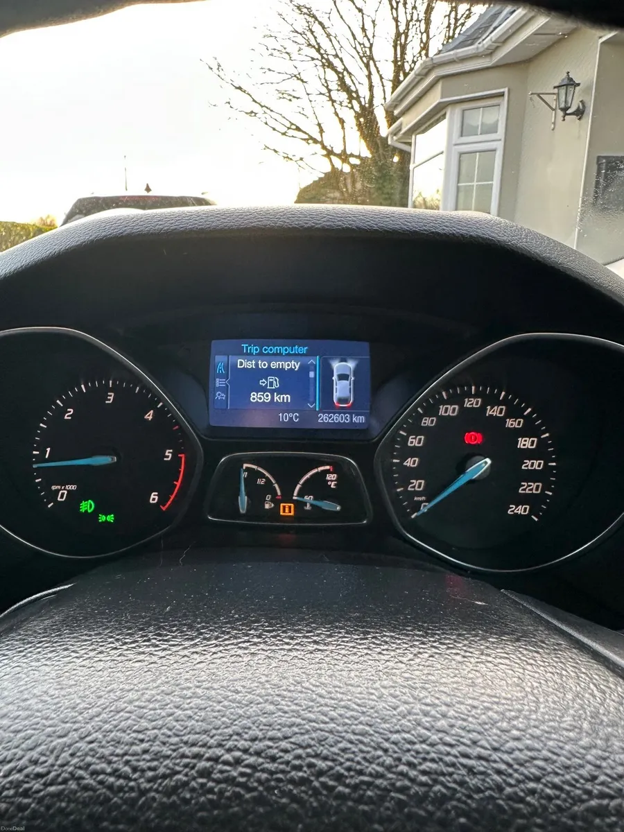 Ford Focus 2012 - Image 4