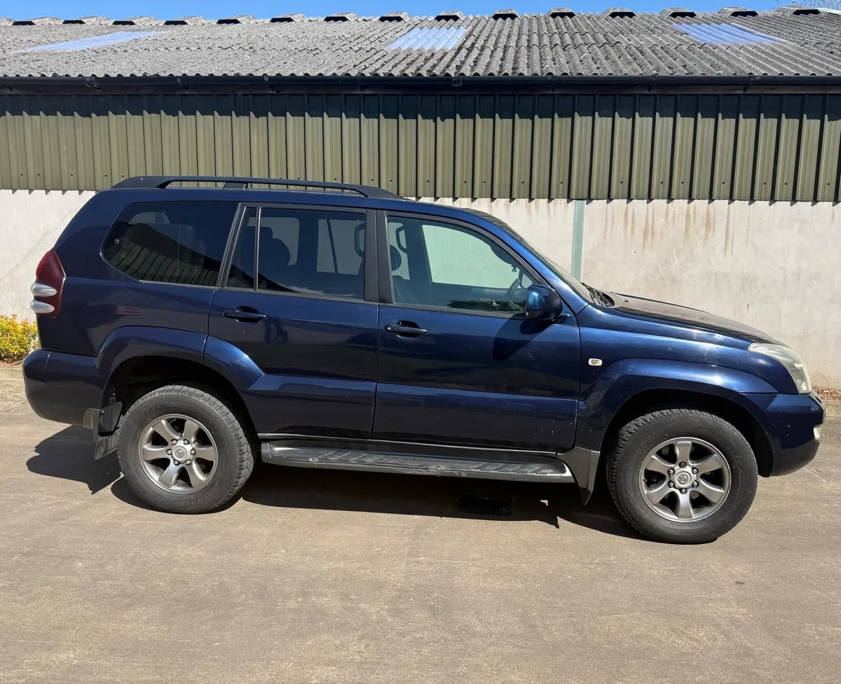 Landcruiser - Image 4