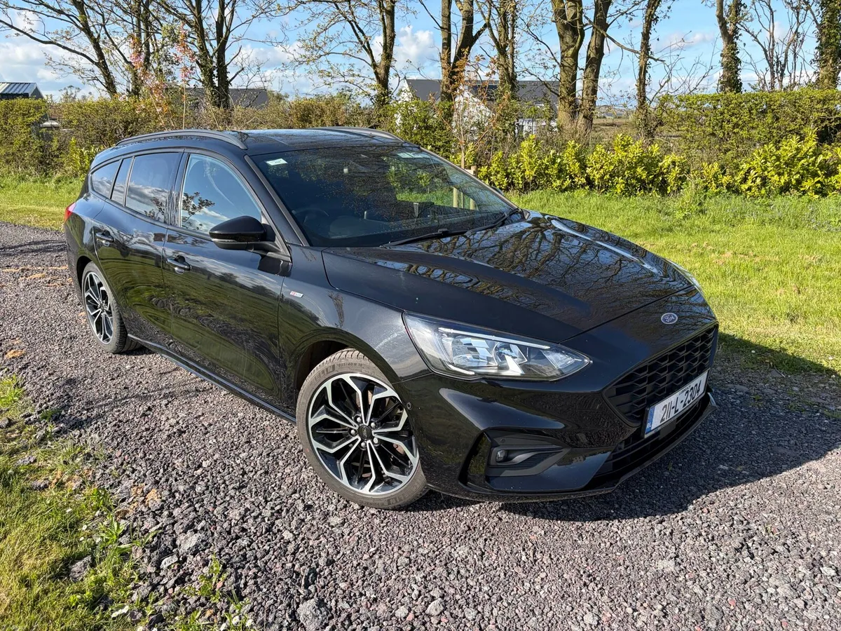 Ford Focus ST line Estate - Image 1