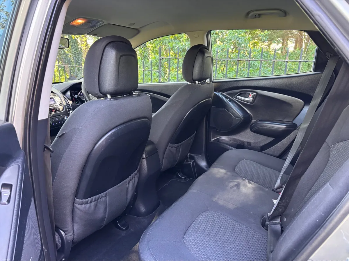 Hyundai ix35 1.7 DSL NEW NCT 09/2026 - Image 2