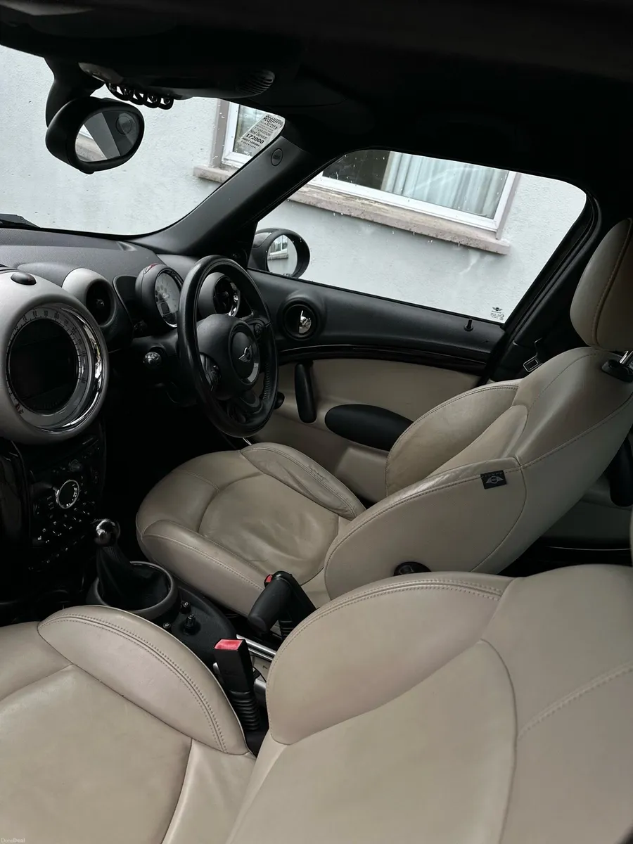 Mini Countryman Cooper S - Image 4