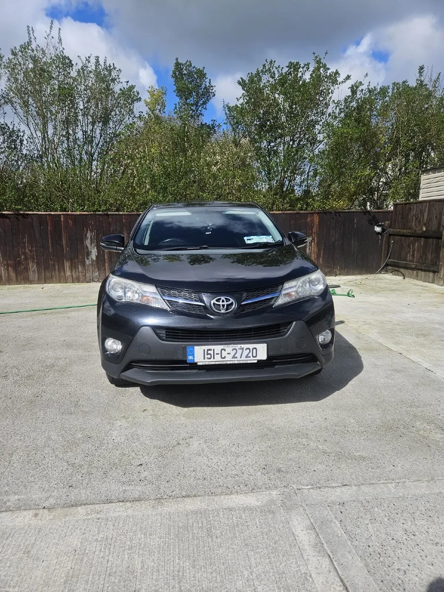 Toyota RAV4 2015 - Image 1