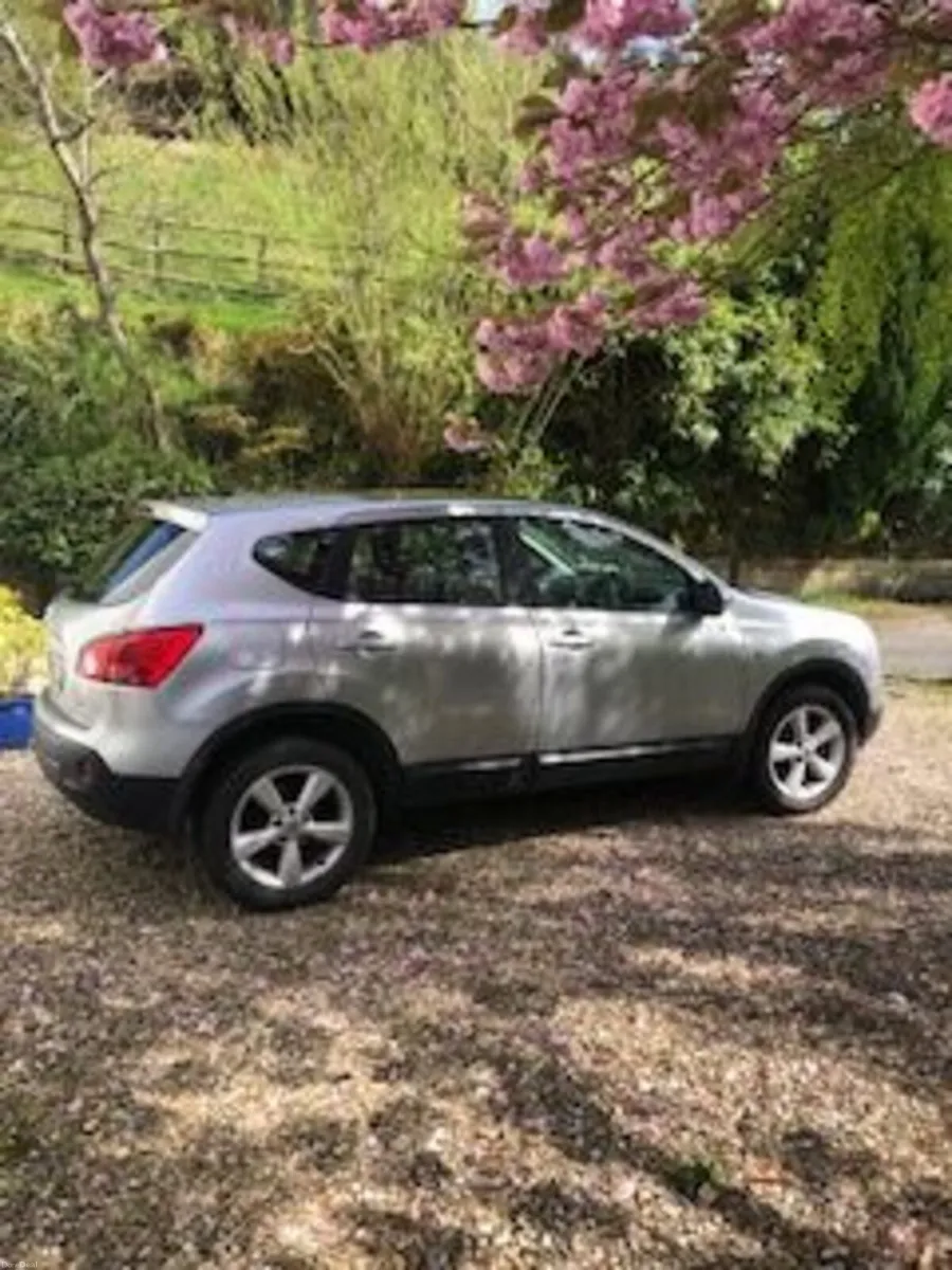 Nissan Qashqai 2008 - Image 1