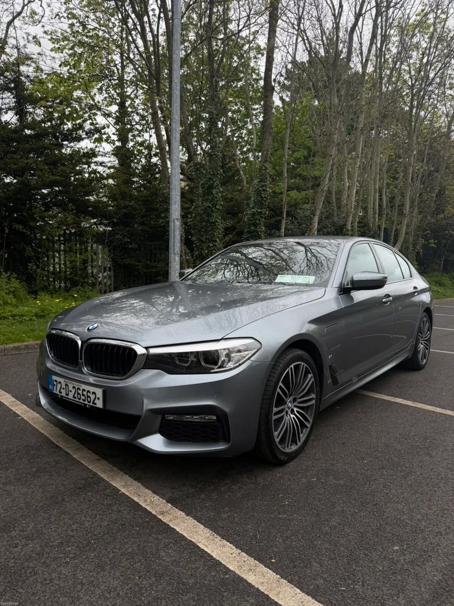 BMW 530e - Image 2