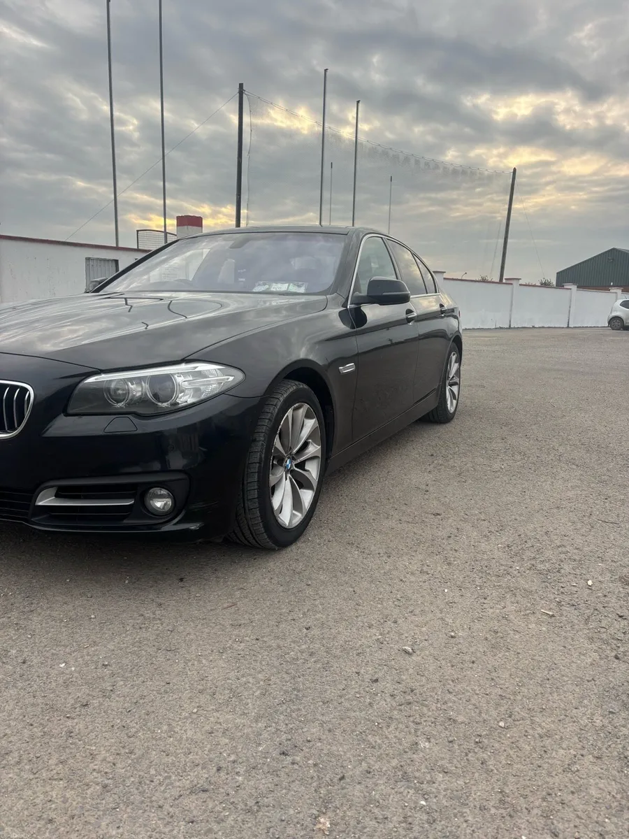 5 series BMW - Image 4