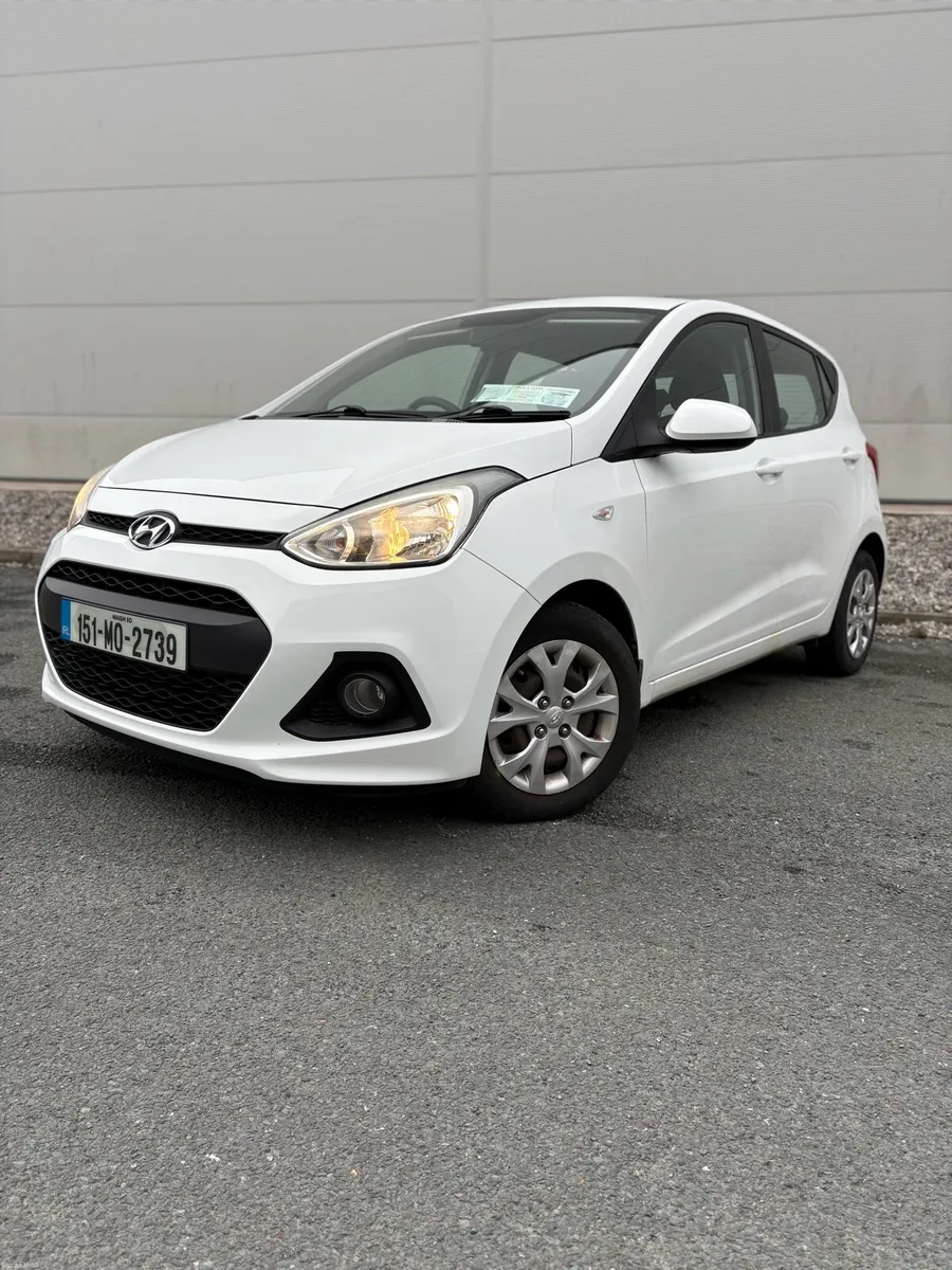 Hyundai i10  *1 OWNER* - Image 1