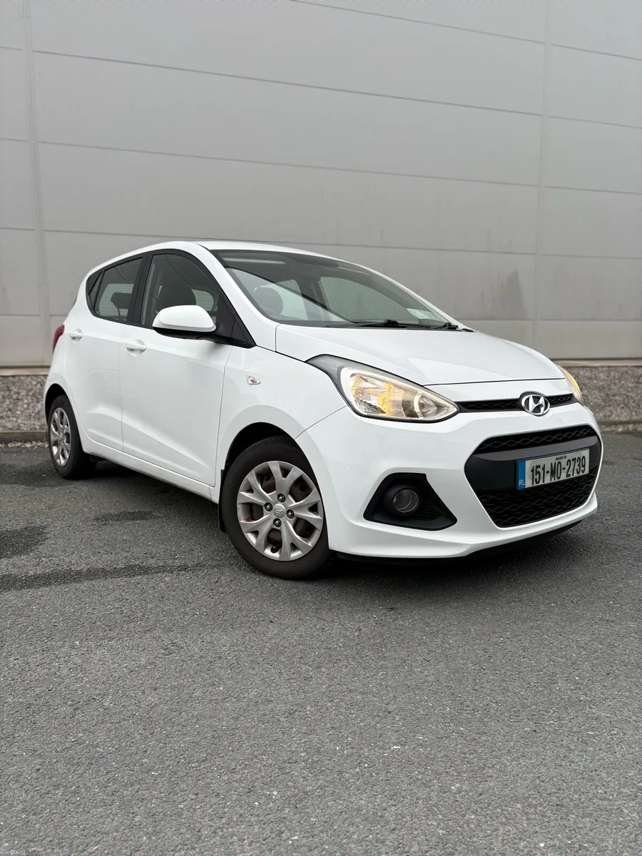 Hyundai i10  *1 OWNER* - Image 3