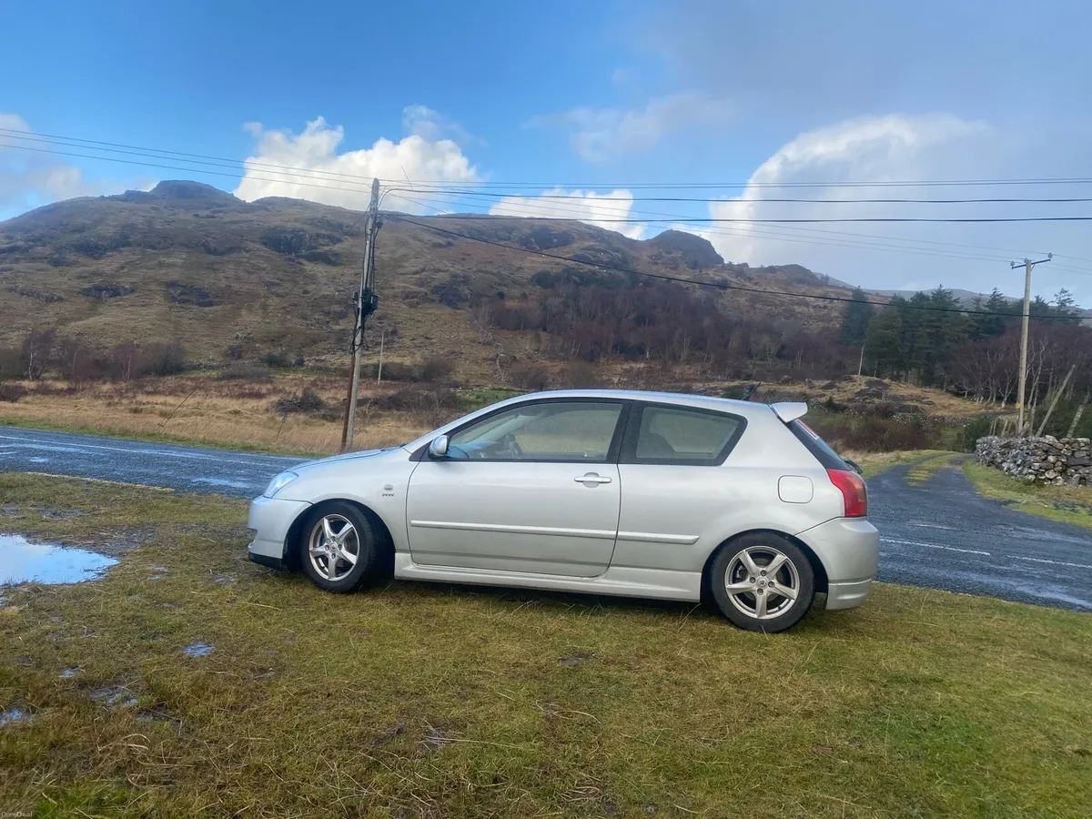 Toyota Corolla 2003 - Image 3