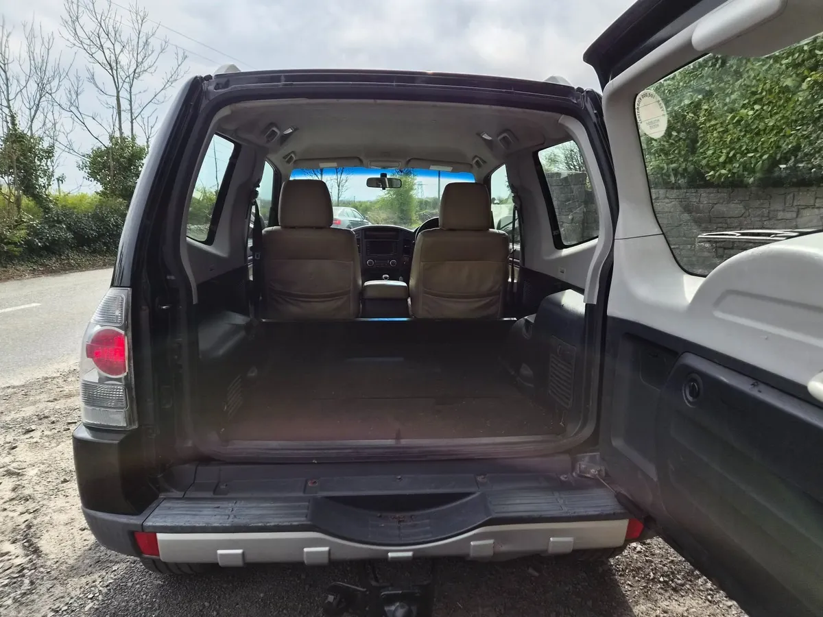 Mitsubishi Pajero 2007 - Image 3