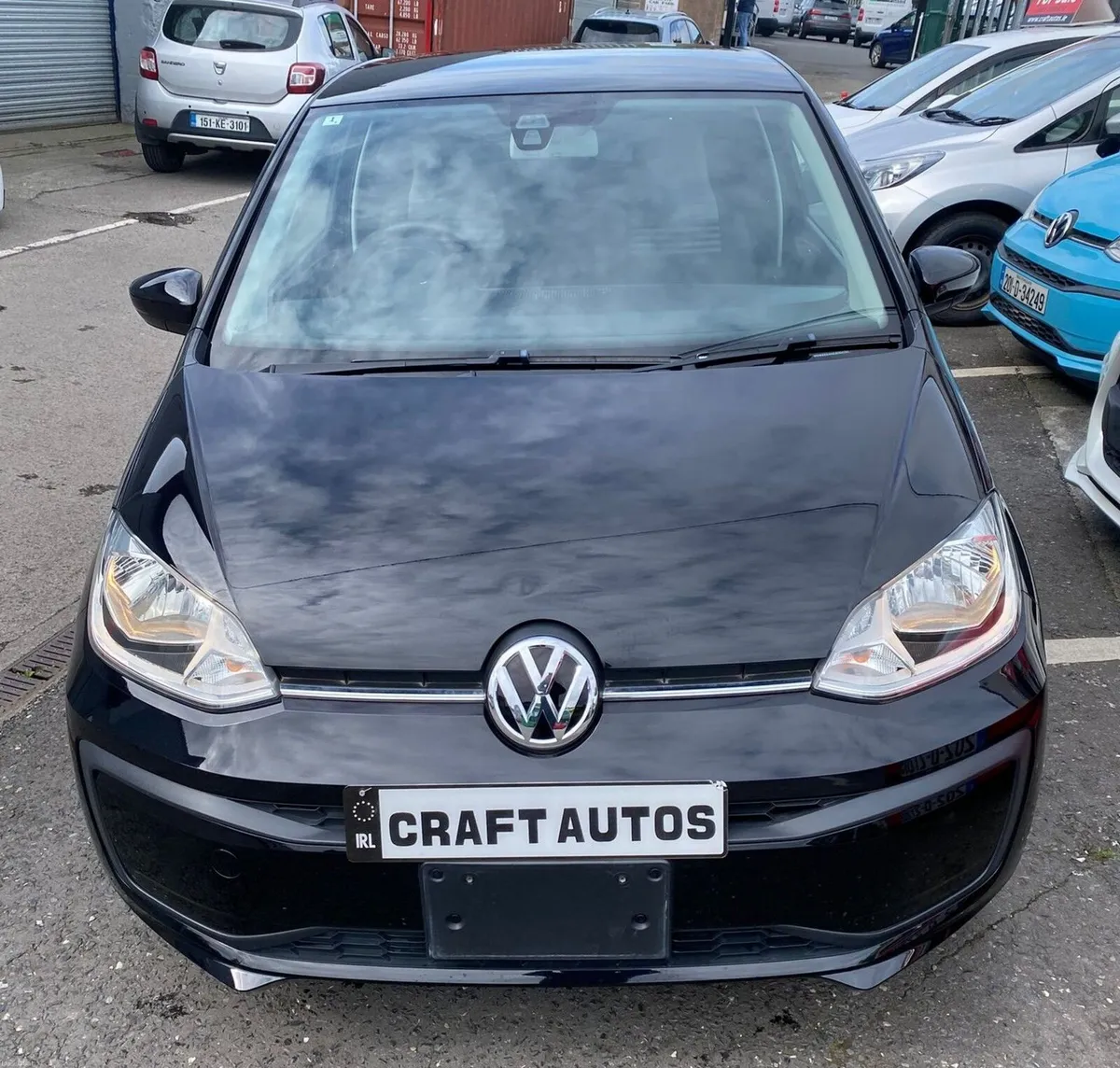 Volkswagen up! 2018 - Image 1