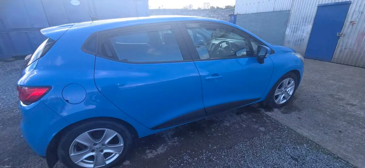 Renault clio - Image 4