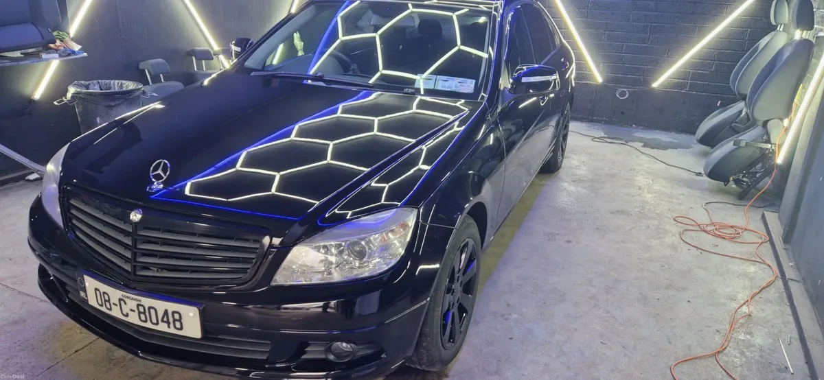 Mercedes-Benz C-Class 2008 - Image 1