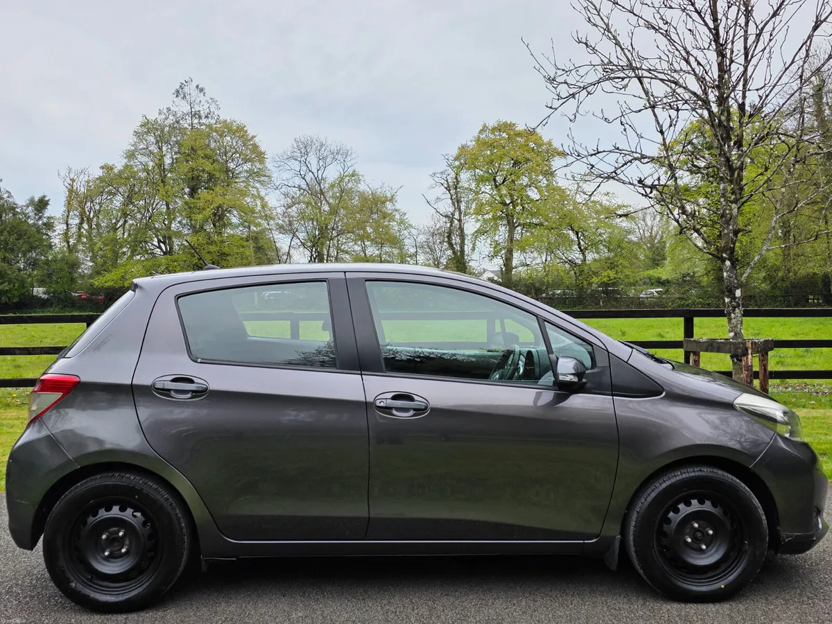 Toyota Yaris 2012 1 litre Very Low Mileage - Image 2