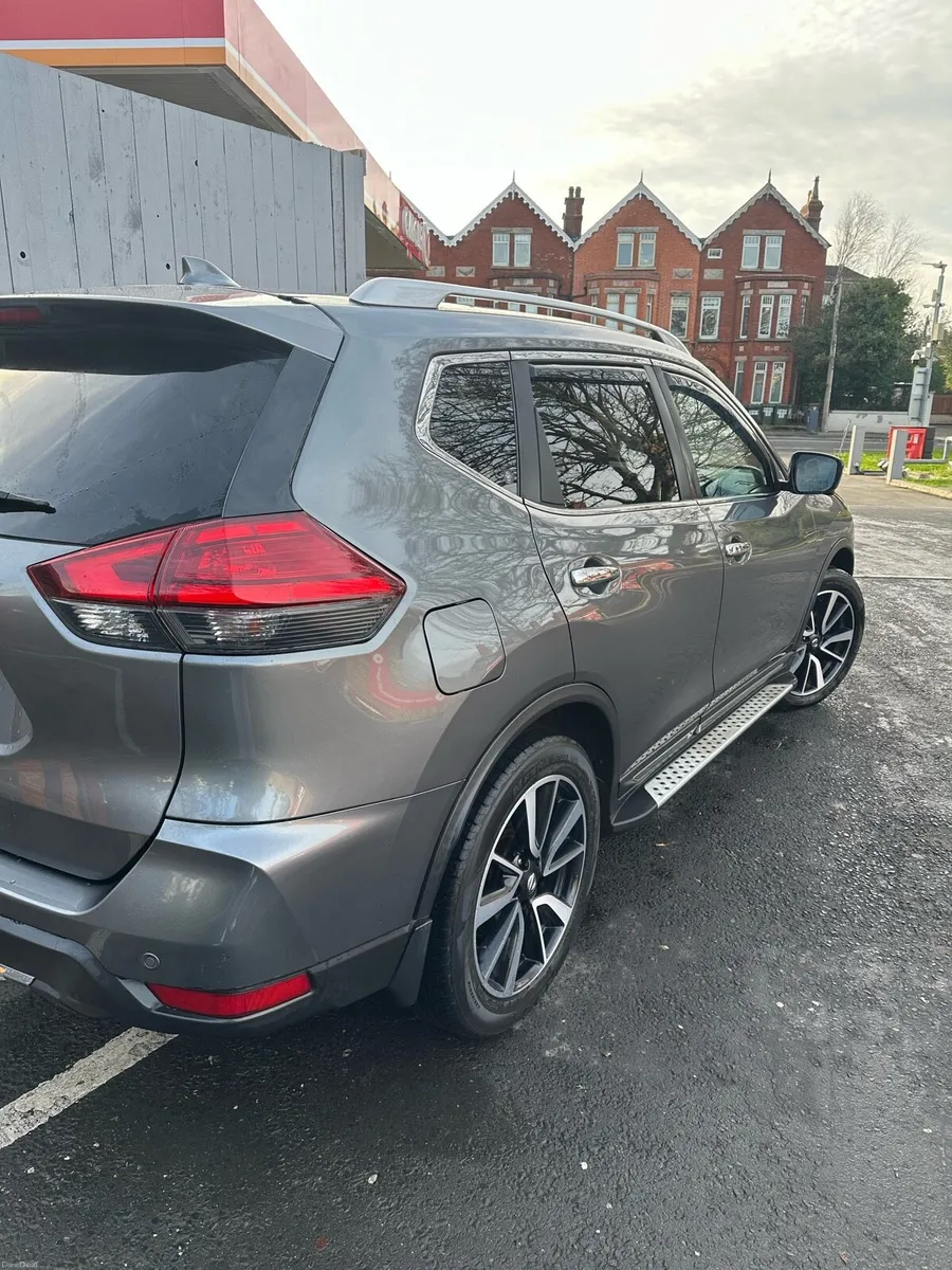 Nissan xtrail 5 seater (26 months Nct ) - Image 3