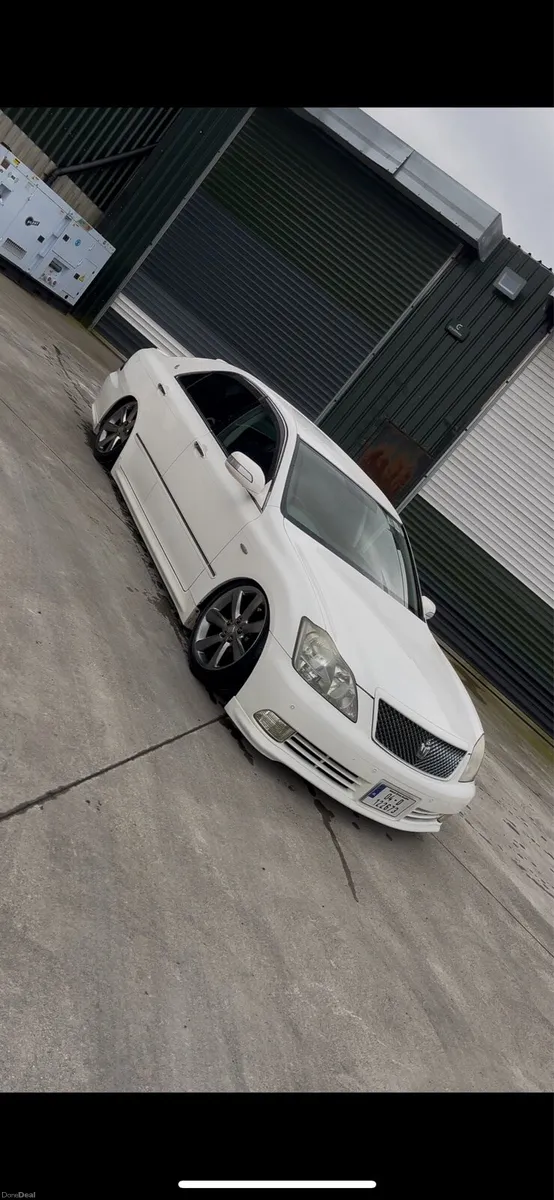 Toyota crown - Image 1