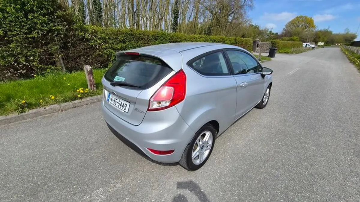 2014 Ford Fiesta - Image 4