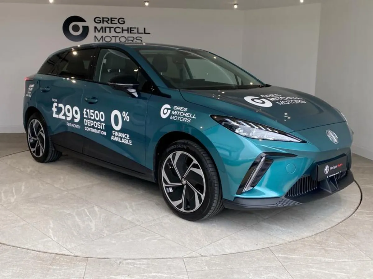 MG MG4 170kW Premium Long Range 64kWh 5dr Auto - Image 1