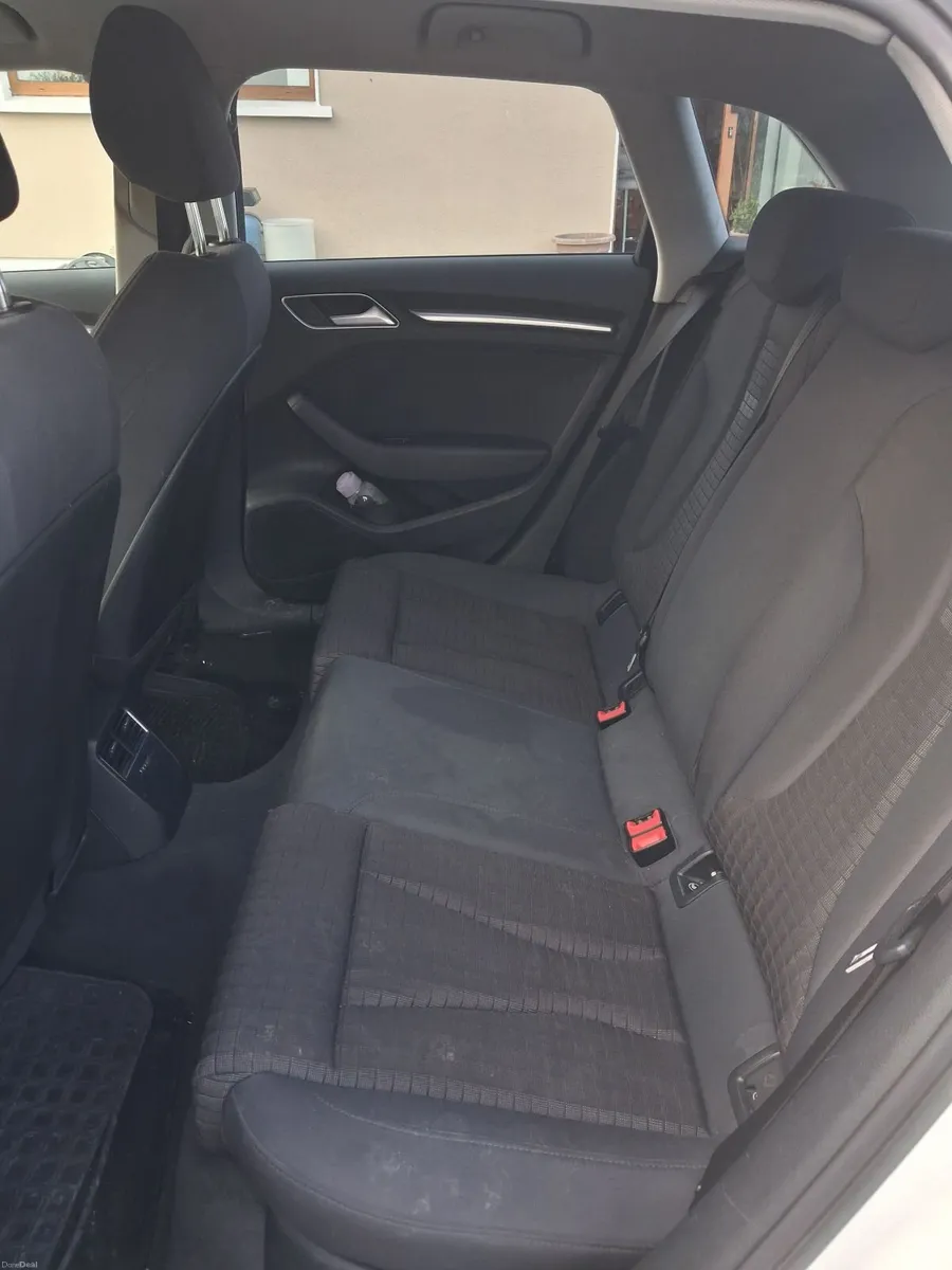 Audi A3 2014 - Image 2