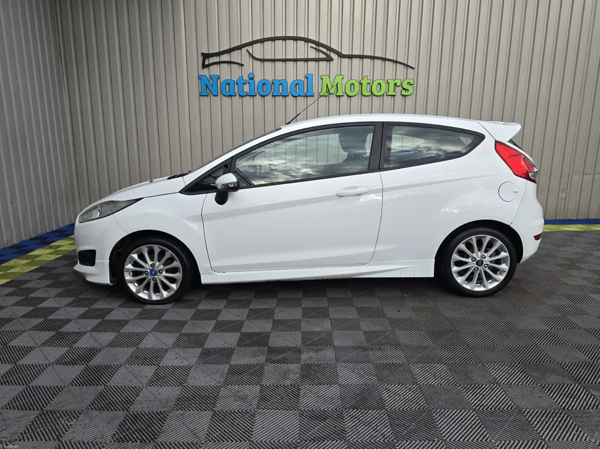 2015 Ford Fiesta Zetec-S 1.0 Petrol - Image 6