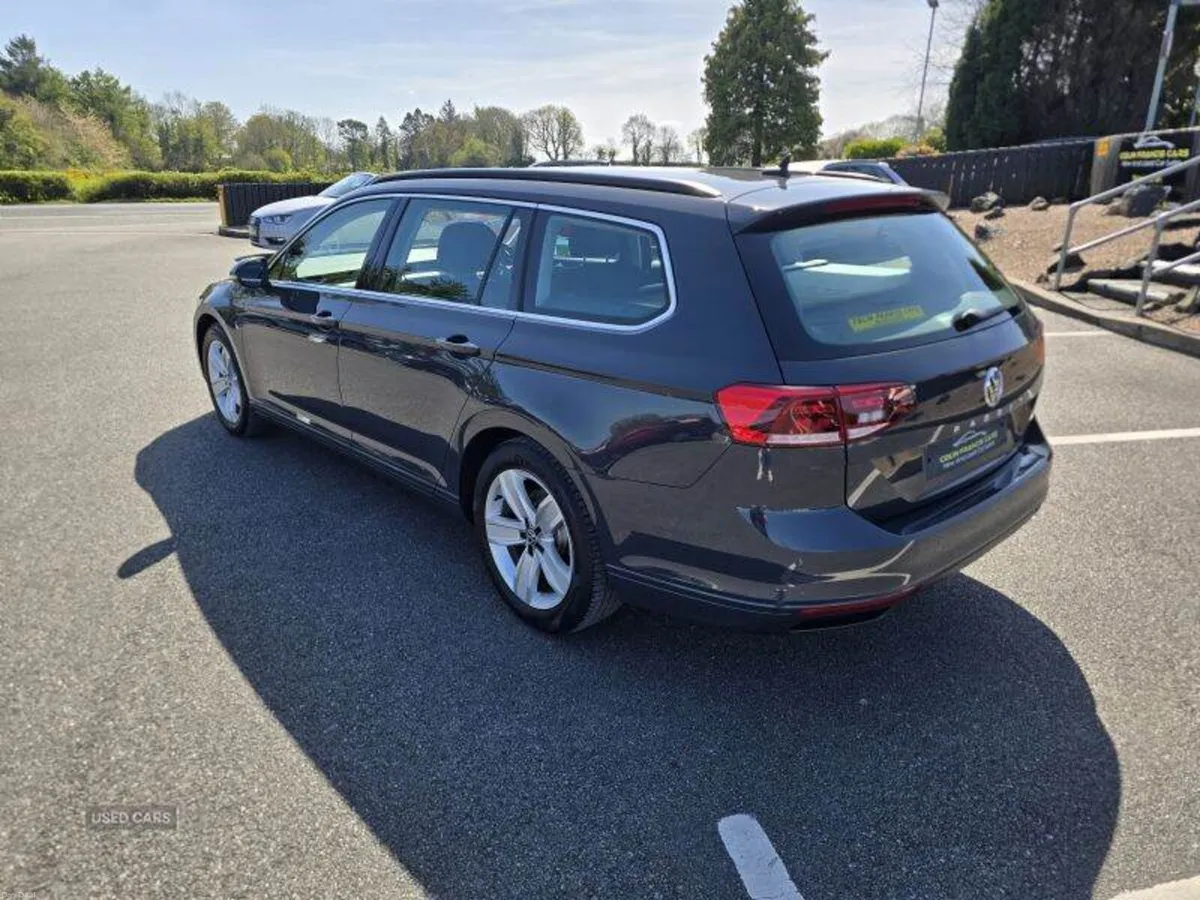 Volkswagen Passat SE Nav - Image 3